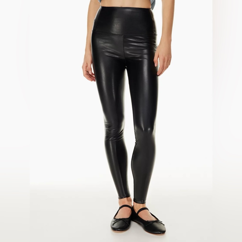 Aritzia Wilfred Free Daria Pant High-Waisted Vegan Leather leggings